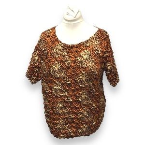 Gilbins Vintage Short Sleeve Round Neck Popcorn Bubble Scrunchy Stretchy Top